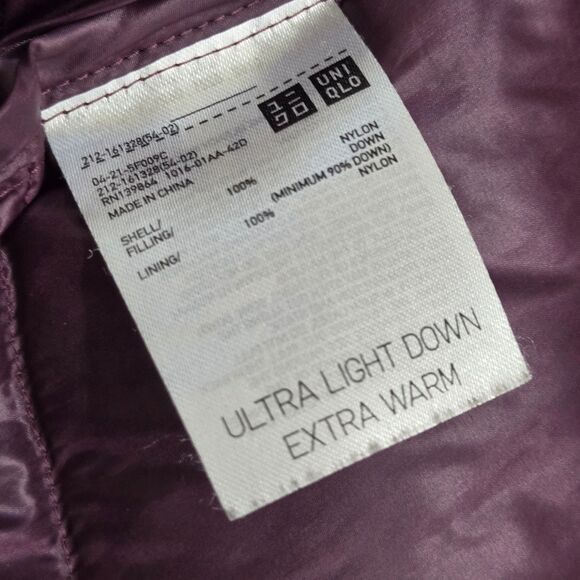 Uniqlo Ultra-Light Down Puffer Jacket Womens M Hooded Packable Longer Plum cubes - Picture 12 of 14
